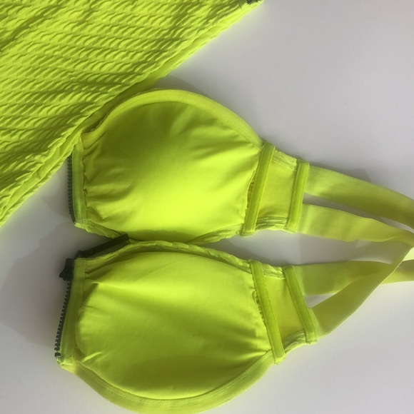 Neon swimsuit. Size L . Perfect condition - Picture 5 of 5